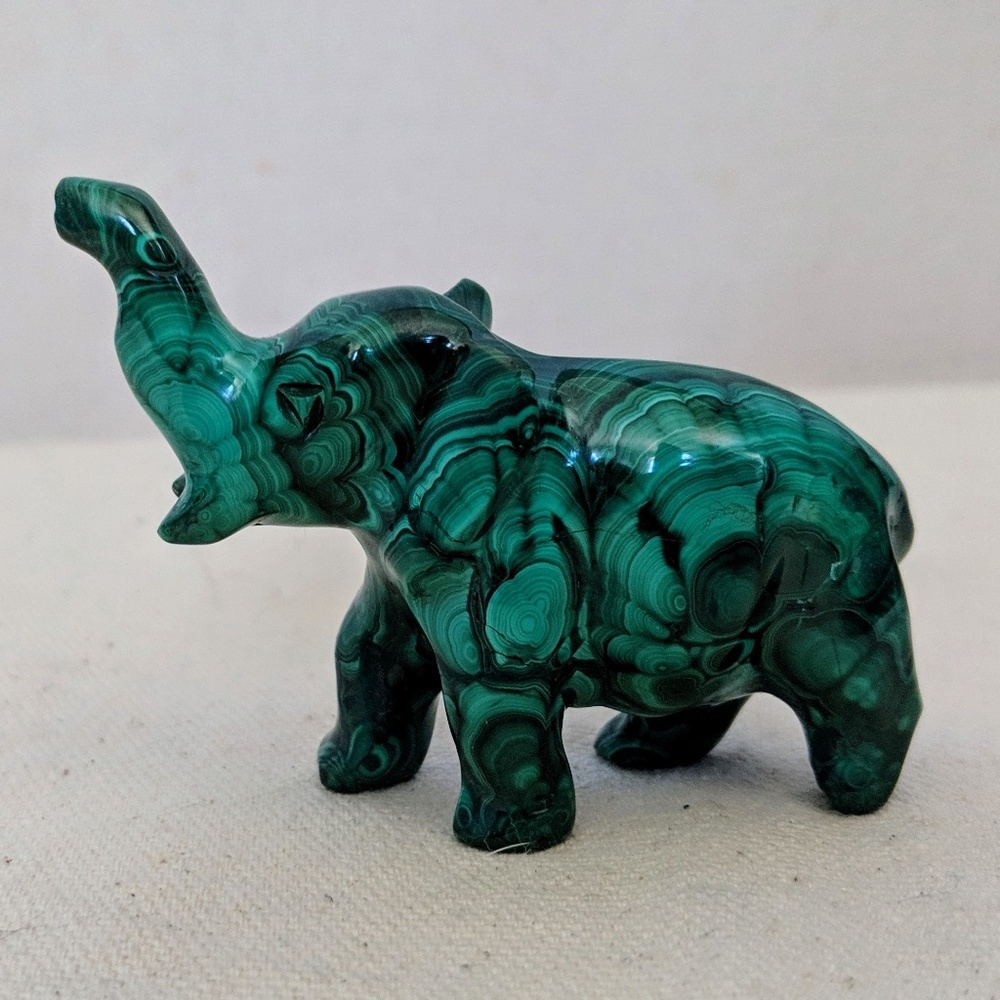 Malachite elephant handcarved in Congo